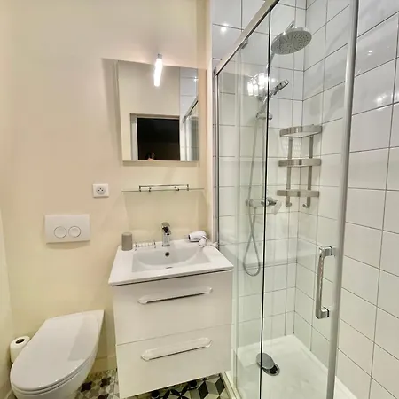 Apartment Jaures By Welcome To *